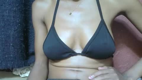 alicia253177 online show from March 3, 9:55 am