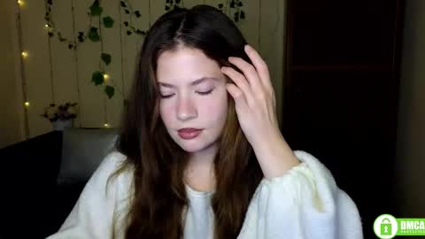 Alicia online show from November 20, 12:15 pm