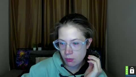 Alicia online show from October 26, 12:06 pm