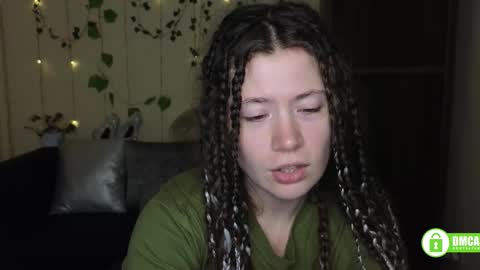 Alicia online show from March 1, 6:34 pm