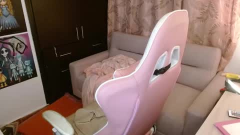 ALICIA  online show from October 15, 4:49 am