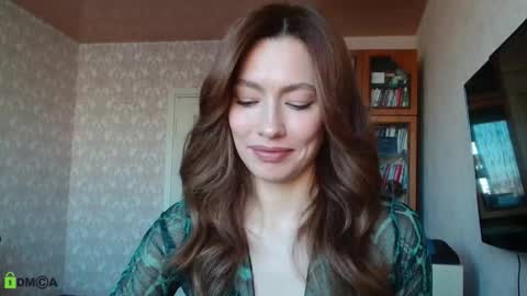 Alicia online show from October 8, 4:51 am