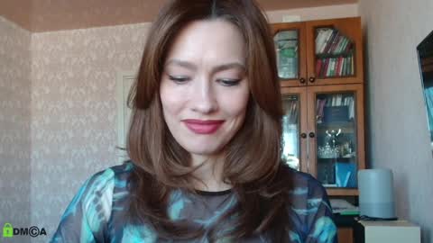 Alicia online show from April 11, 6:07 am