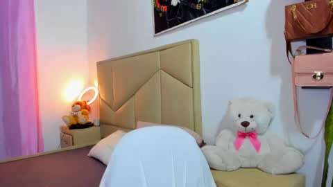 aliciabiden online show from September 30, 8:14 am