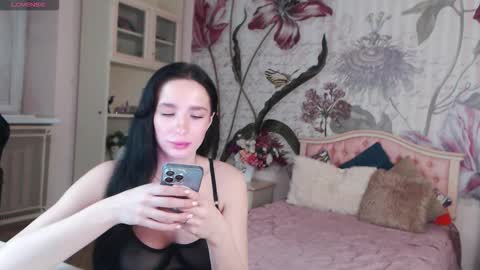 Veronica online show from November 13, 3:26 pm