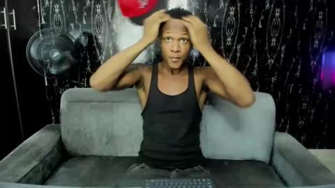 Snapshot of alid_17 chatting on October 18, 7:01 am Alid 17 online show from October 18, 7:01 am
