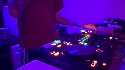 busco rockera online show from February 7, 8:42 pm