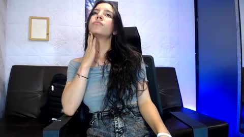 Alice online show from March 9, 1:25 am