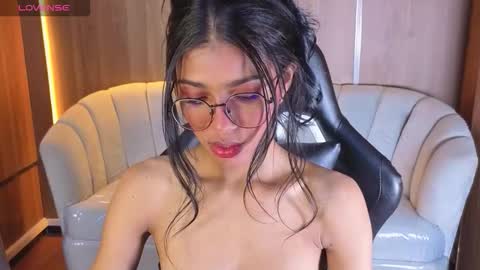 alina_b_ online show from February 16, 9:02 pm