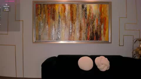 Snapshot of alinakravitz_ chatting on October 5, 11:40 am alinakravitz_ online show from October 5, 11:40 am