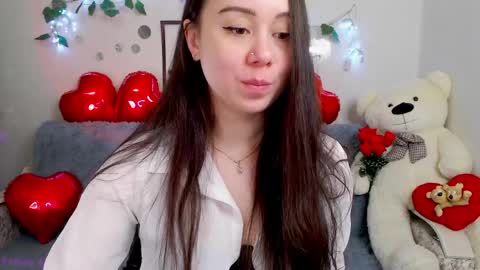 AlinaXRose online show from March 13, 11:41 pm