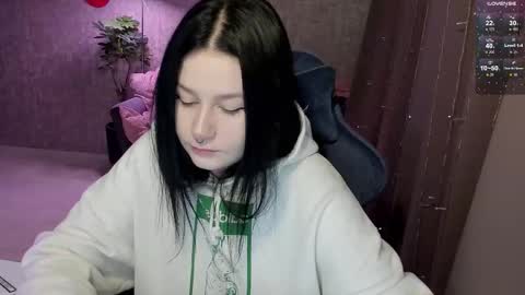 Aline Greeeen online show from January 12, 7:15 am