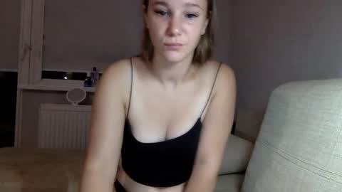 alisa0258 online show from September 18, 4:55 pm