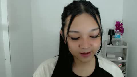 Shanti xhey online show from April 13, 4:22 pm