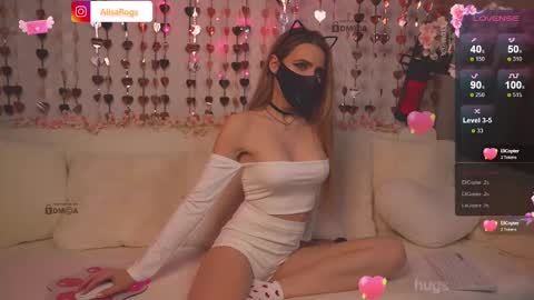 Alisarogs online show from February 22, 9:26 pm