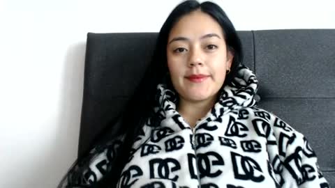 alisha_9997 online show from June 16, 1:48 pm