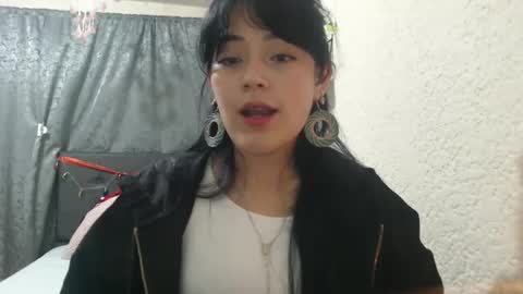 Snapshot of alisha_9997 chatting on March 2, 10:16 pm alisha_9997 online show from March 2, 10:16 pm