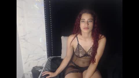 Snapshot of alishaevans_rs chatting on September 21, 5:00 am alishaevans_rs online show from September 21, 5:00 am