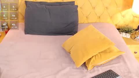 Luna online show from October 22, 5:03 pm