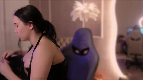 Alisia online show from February 27, 5:40 am