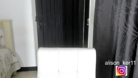 Sofias house online show from February 3, 11:03 am