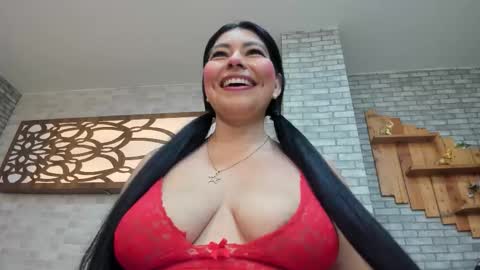 alisonn_doll online show from January 13, 7:10 pm