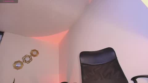  ALISS  online show from April 15, 7:58 pm