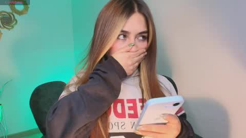  ALISS  online show from April 17, 12:46 am