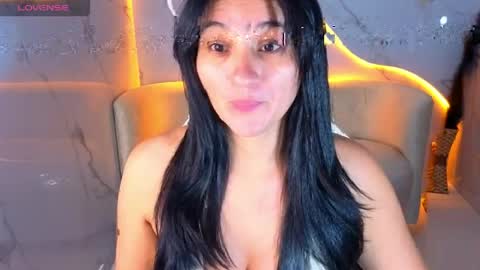 alisson_tx_ online show from May 1, 7:52 pm