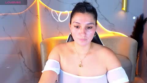 alisson_tx_ online show from March 11, 9:07 pm