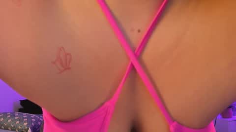 Laura online show from March 5, 12:00 pm