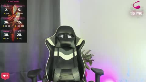 ALLEXANDRO online show from February 16, 8:33 pm