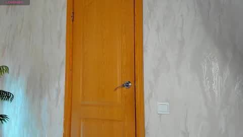 alli_aster online show from March 5, 1:25 am