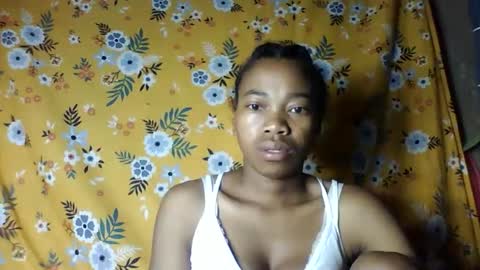 alliciax632770 online show from December 5, 12:54 am