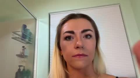 Allie Fyre online show from July 21, 5:53 am