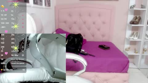 ALLISON online show from November 26, 4:59 pm