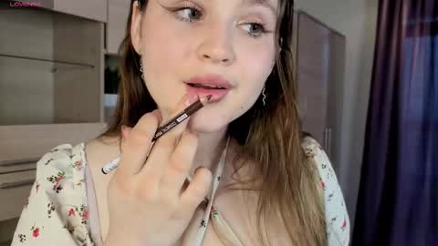 Emma online show from October 9, 8:20 am