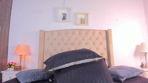 Snapshot of allisson_m chatting on September 26, 12:02 pm allisson online show from September 26, 12:02 pm