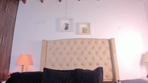 Snapshot of allisson_m chatting on September 27, 12:03 pm allisson online show from September 27, 12:03 pm