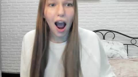 Axi online show from January 11, 11:33 pm