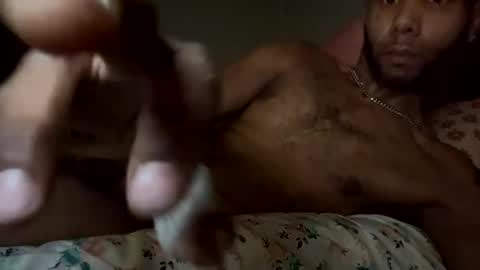 allthewayup10 online show from November 25, 7:07 am