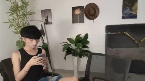 kim and josh online show from March 25, 12:17 am