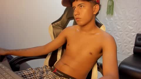 alluringangel01 online show from January 10, 2:06 am