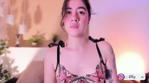 Ally  online show from November 5, 4:03 am