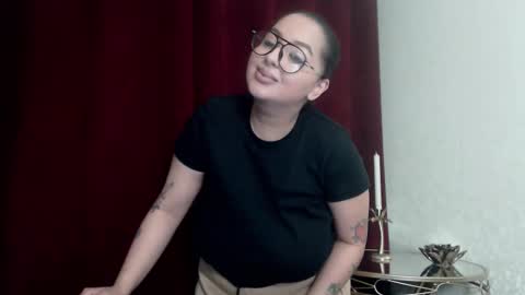         online show from February 17, 11:15 pm