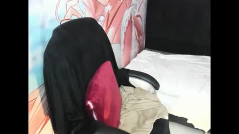 Allyson online show from November 22, 8:18 pm