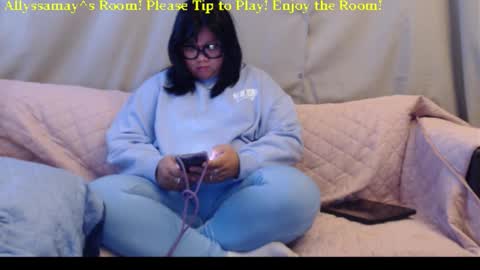 Allyssamay online show from October 24, 6:03 am