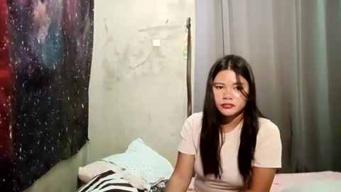 almacia online show from February 25, 8:07 am