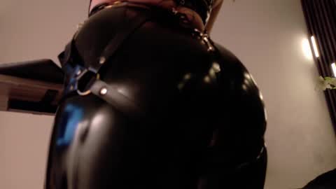 ALMMA online show from March 1, 7:04 pm