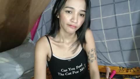 Alondra  online show from April 27, 4:48 pm